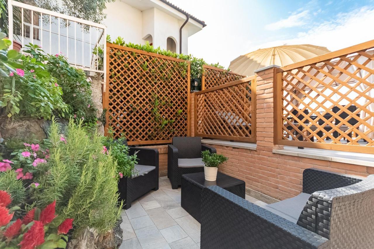 Holiday home La Roccia Fiorita Con Giardino E Jacuzzi Varazze
