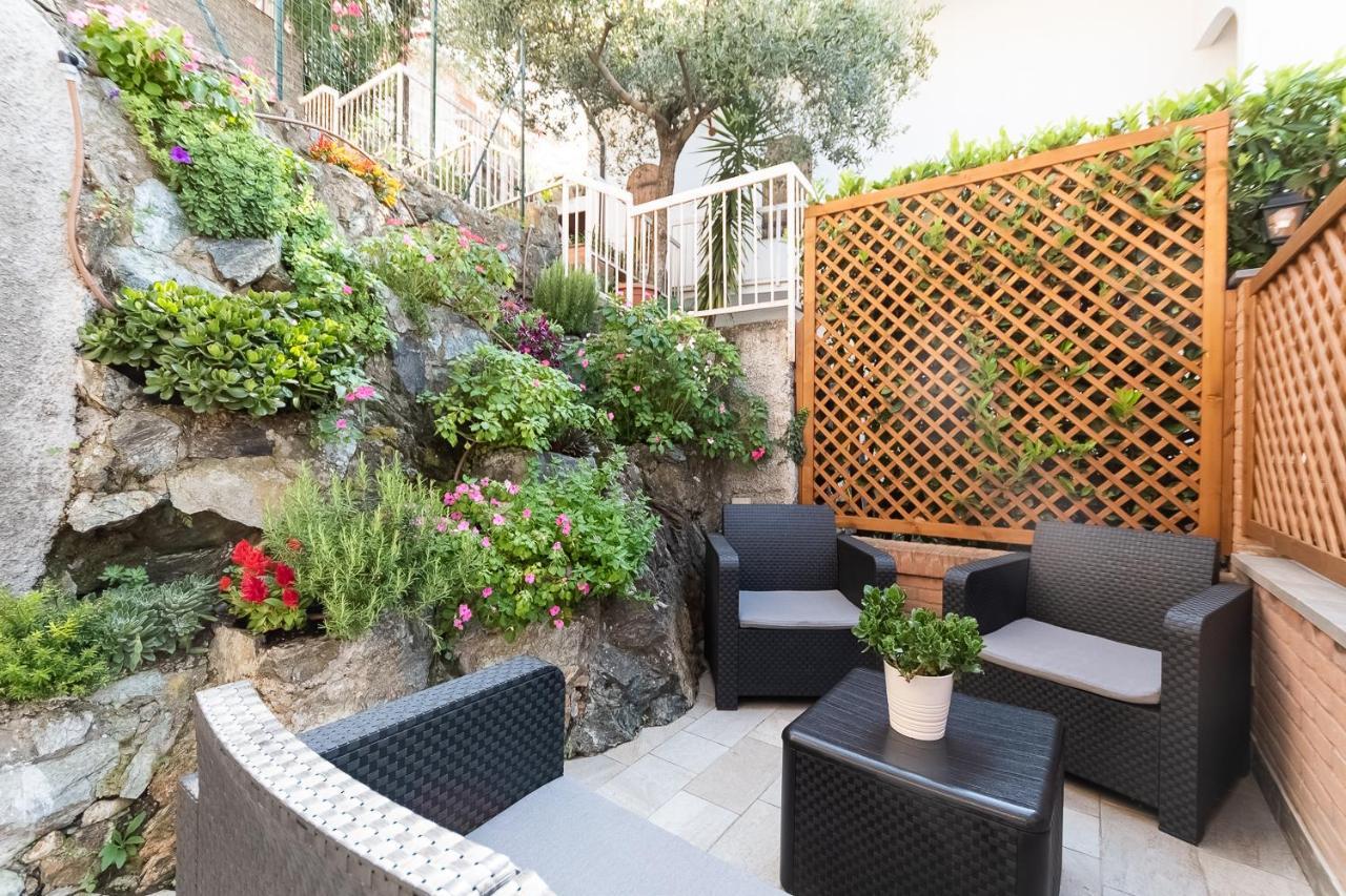 La Roccia Fiorita Con Giardino E Jacuzzi *